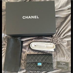 Chanel leather fanny pack